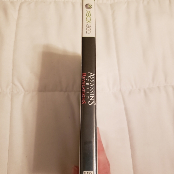 Assassin's Creed Revelations Xbox 360 Game - Picture 2 of 6